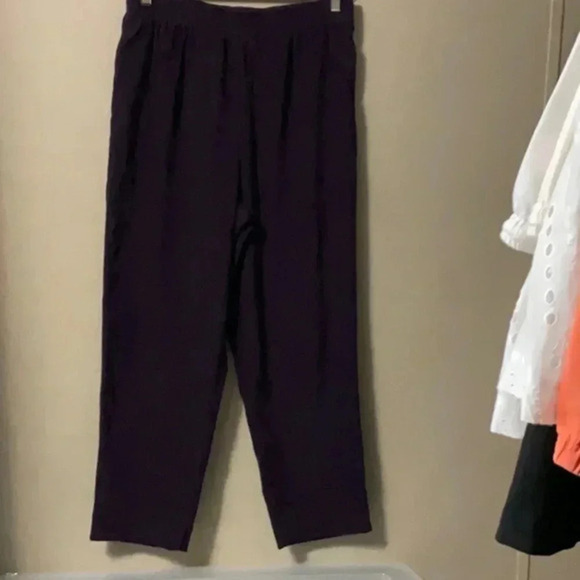 Allison Dailey - Picture 1 of 4